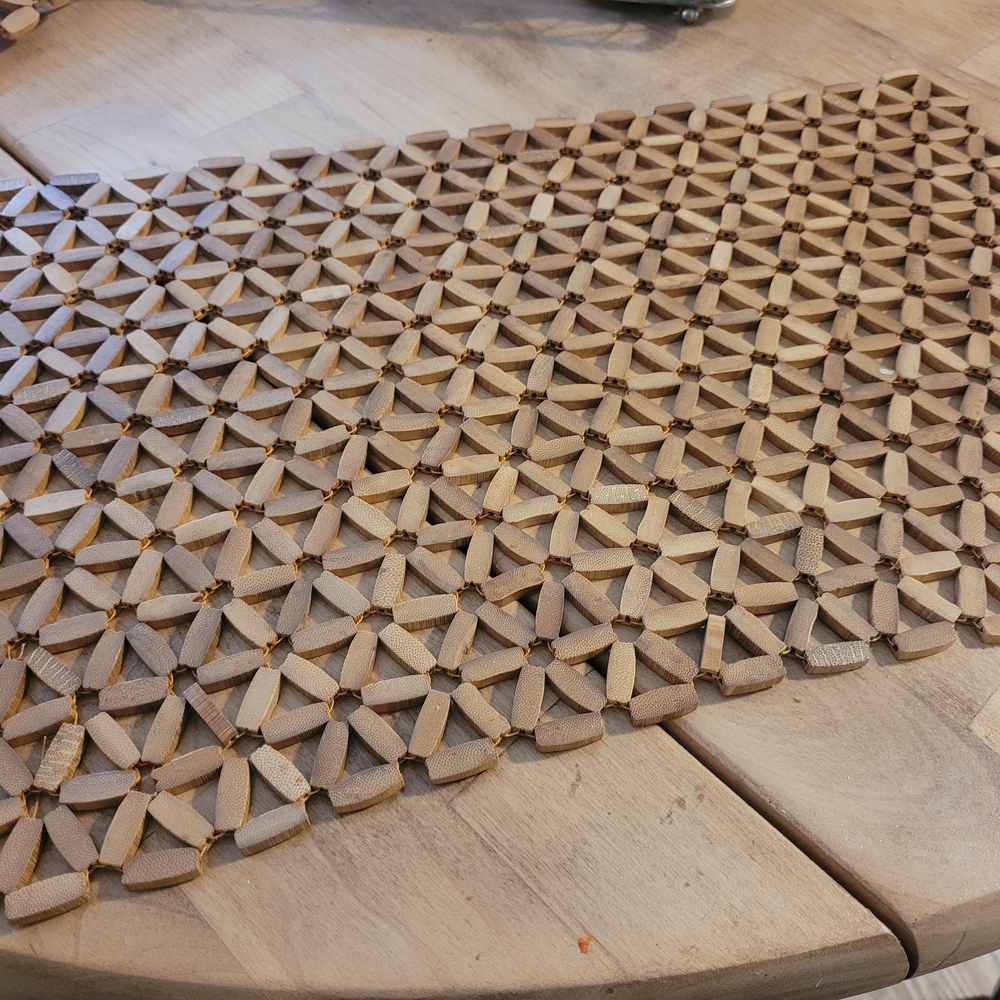 MCM Wood bead (6) Placemats, Daisy Geometric Wooden Vintage Table Decor, 1970's
